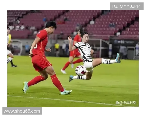 中韩友谊赛足球明星齐聚一堂展现激情与友谊的精彩对决