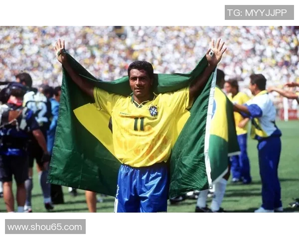 全球足球巨星魅力瞬间展现帅气风采的精彩时刻合集